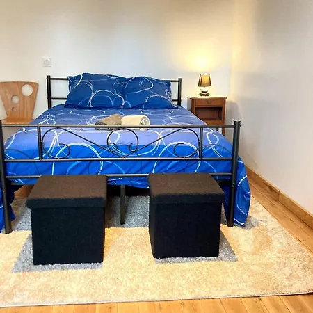 Propriete De 3 Chambres Avec Terrasse Et Wifi A Aube * Aube (Orne)