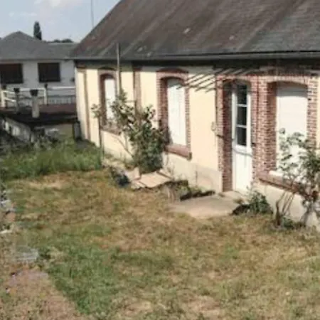 Propriete De 3 Chambres Avec Terrasse Et Wifi A Aube Casa de Férias